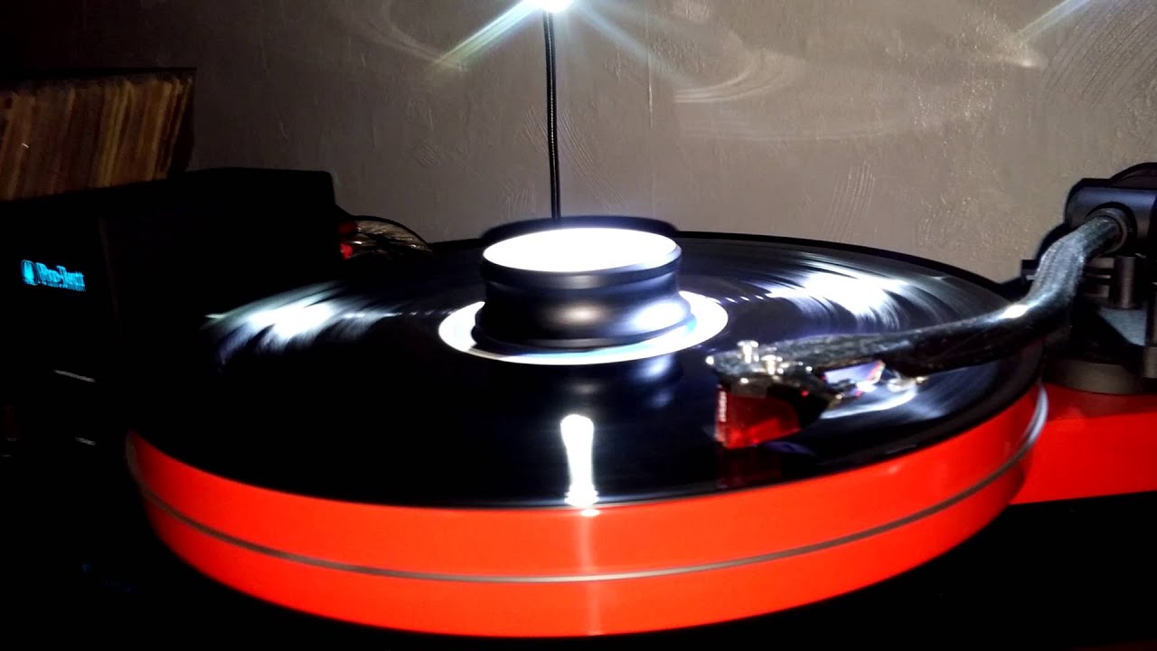 Platine vinyle Pro-ject RPM1 avec cellule Ortofon 2M Red (Jean Michel Jarre - Équinoxe part 5)