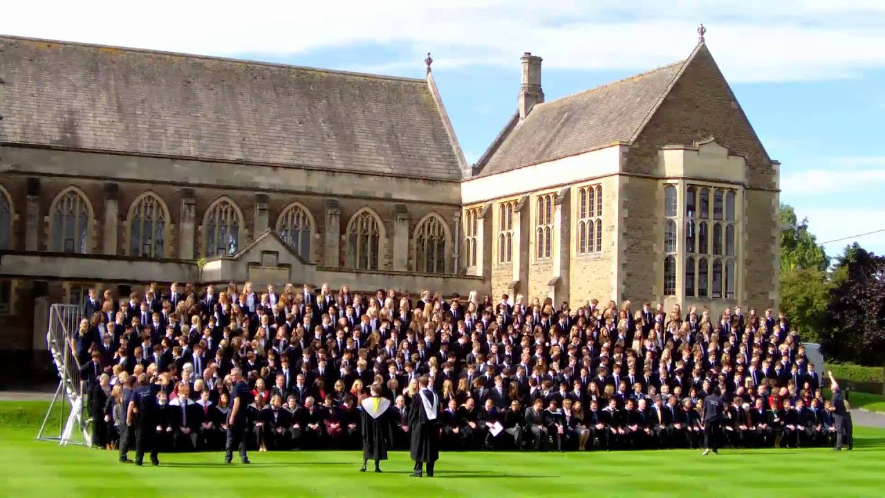 Time Lapse of School Photograph 21st September 2015 King's Bruton
