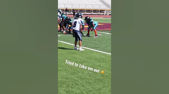 He tried to K*ll the center! #copperstatekingz #youthfootball