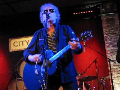 IAN HUNTER + THE RANT BAND -- "THAT'S WHEN TROUBLE STARTS"
