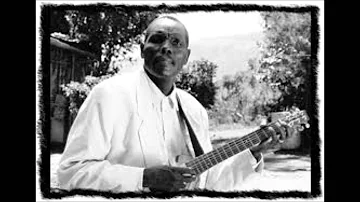 Tiregerereiwo Oliver Mtukudzi