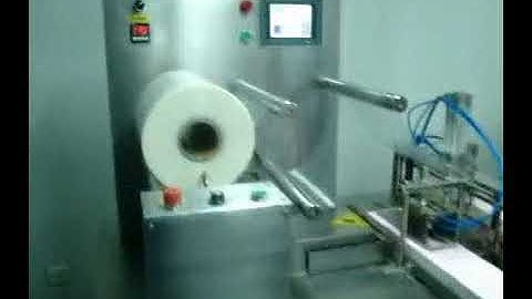 shrink wrapping machine with Manual loading conveyor video