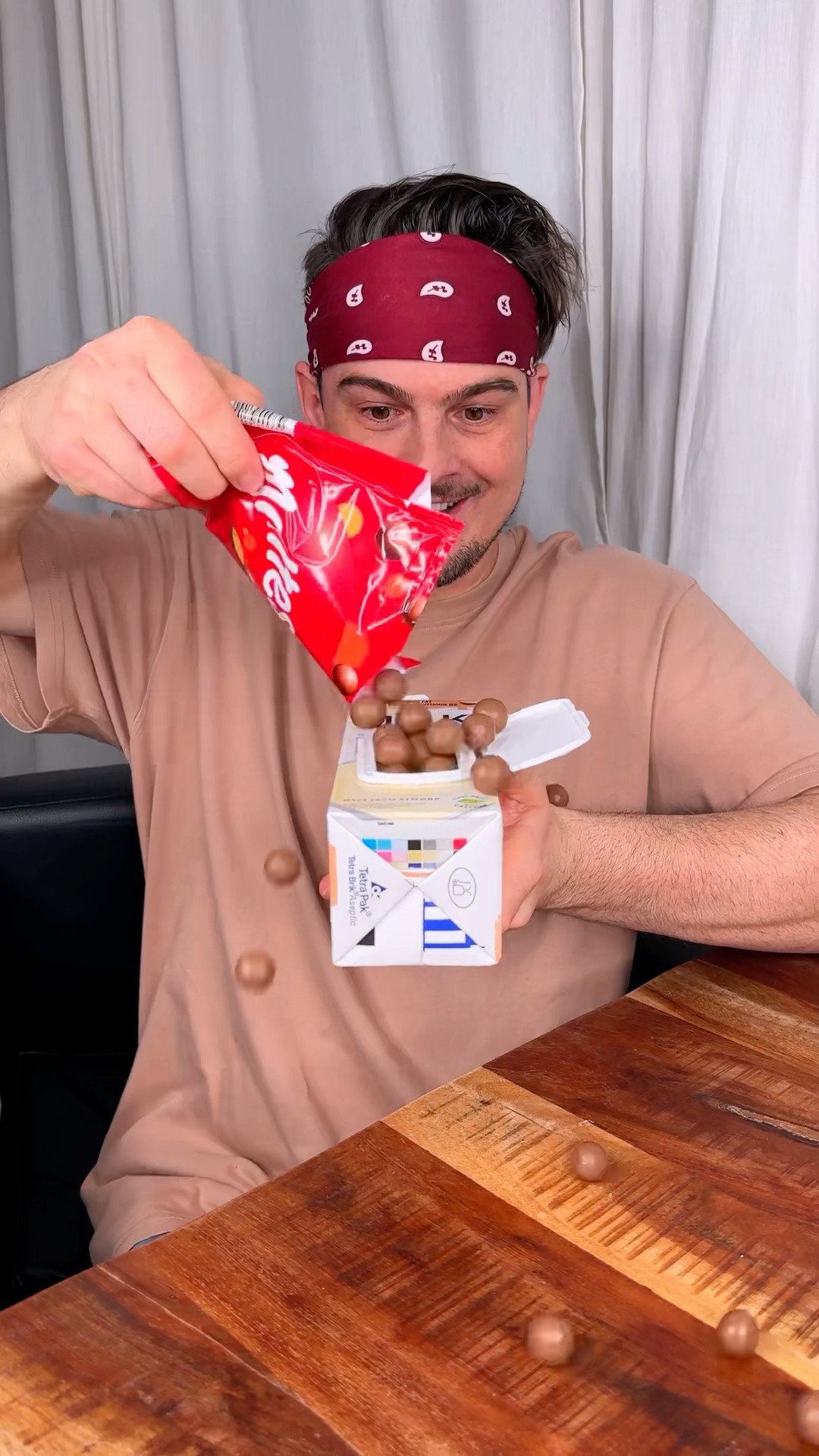 How to make CHOCOLATE milk properly?☺️❤️?| CHEFKOUDY