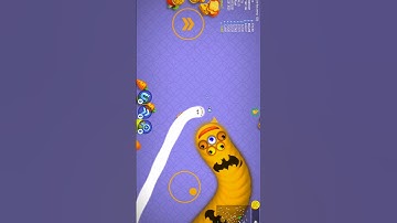 Worms Zone Snake Gameplay 🐍. #wormszone #youtubeshorts #shortsfeed #shorts #foryou #viralvideo #ios