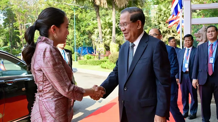 នាយករដ្ឋមន្ត្រីថៃចេញសុំទោសជាសាធារណៈក្រោយការបែកធ្លាយកិច្ចសន្ទនាជាមួយលោក ហ៊ុន សែន