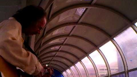 Greg Robertson Busking 