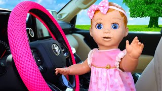 We are in the car Song | Nursery Rhymes & Children's Song