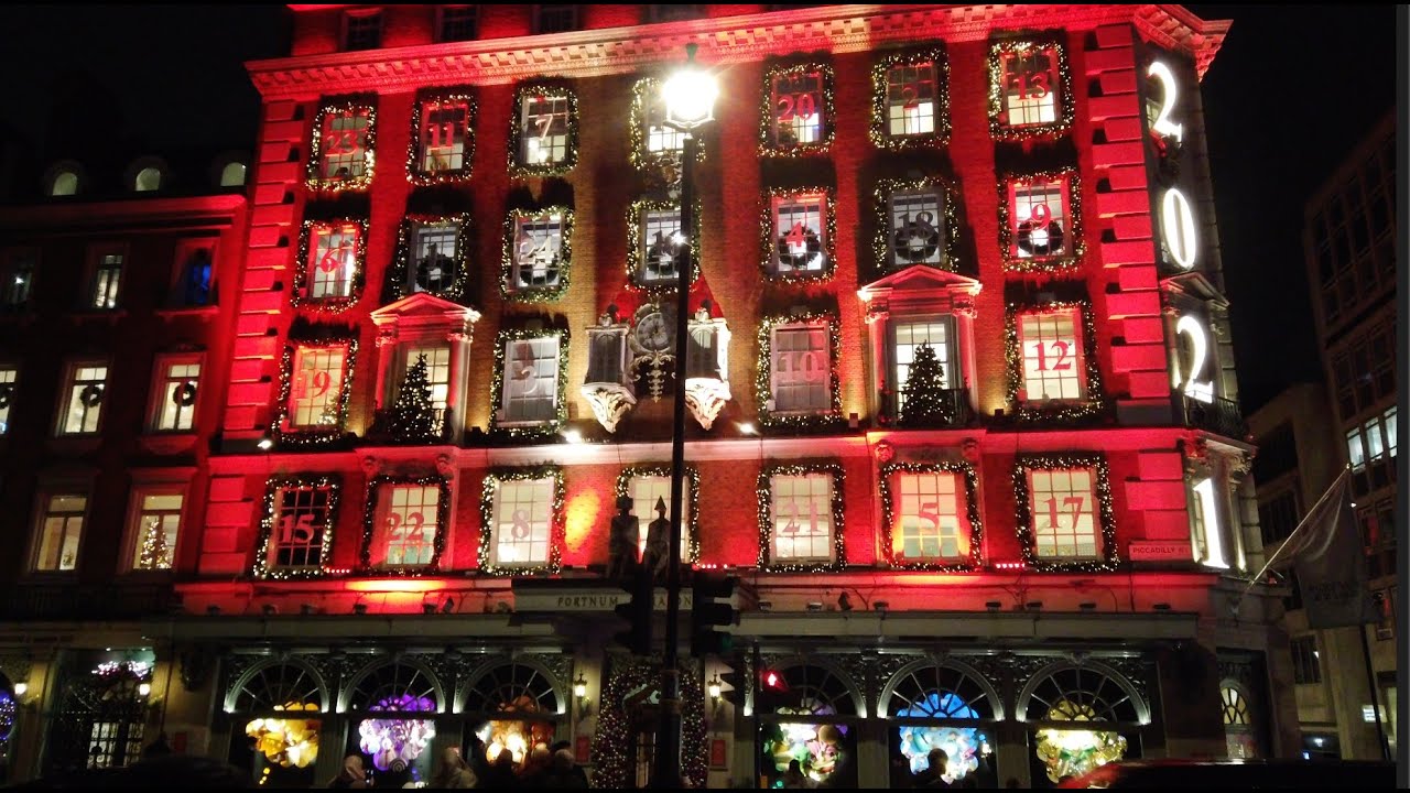 Fortnum Mason Christmas Windows 2022 Utube Fortnum And Mason Christmas Window Display 2021 - Youtube