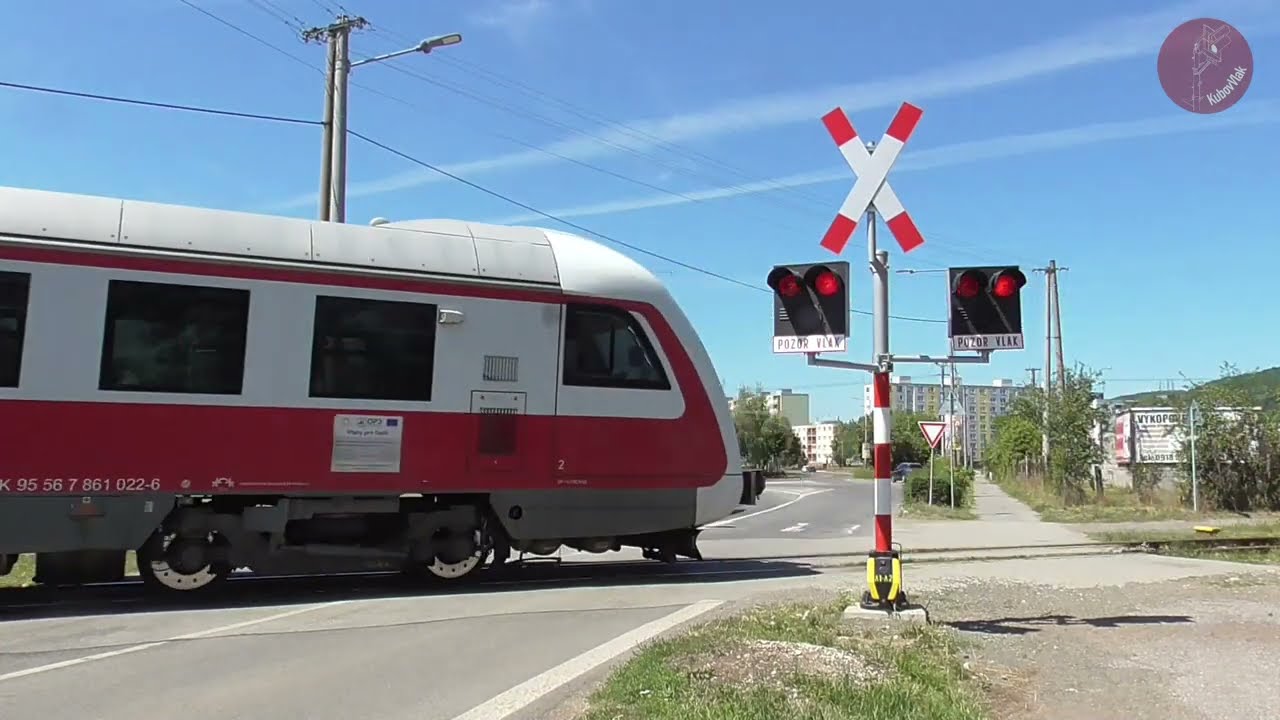 Železničné priecestie Snina 1# po výmene výstražníkov [19.7.2022]