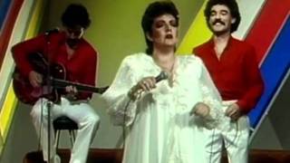 Video thumbnail of "Amor de hombre MOCEDADES / HQ"