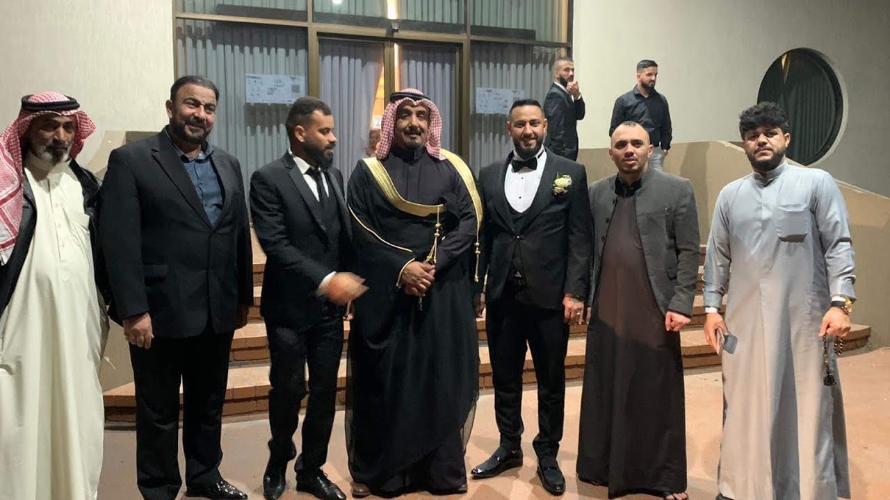 حفل زفاف الأخ فيصل بندر في ستراليا وقام اخيه مزعل بندر بوليمة عشاء بحظور الشيخ مناحي علي الحبيب