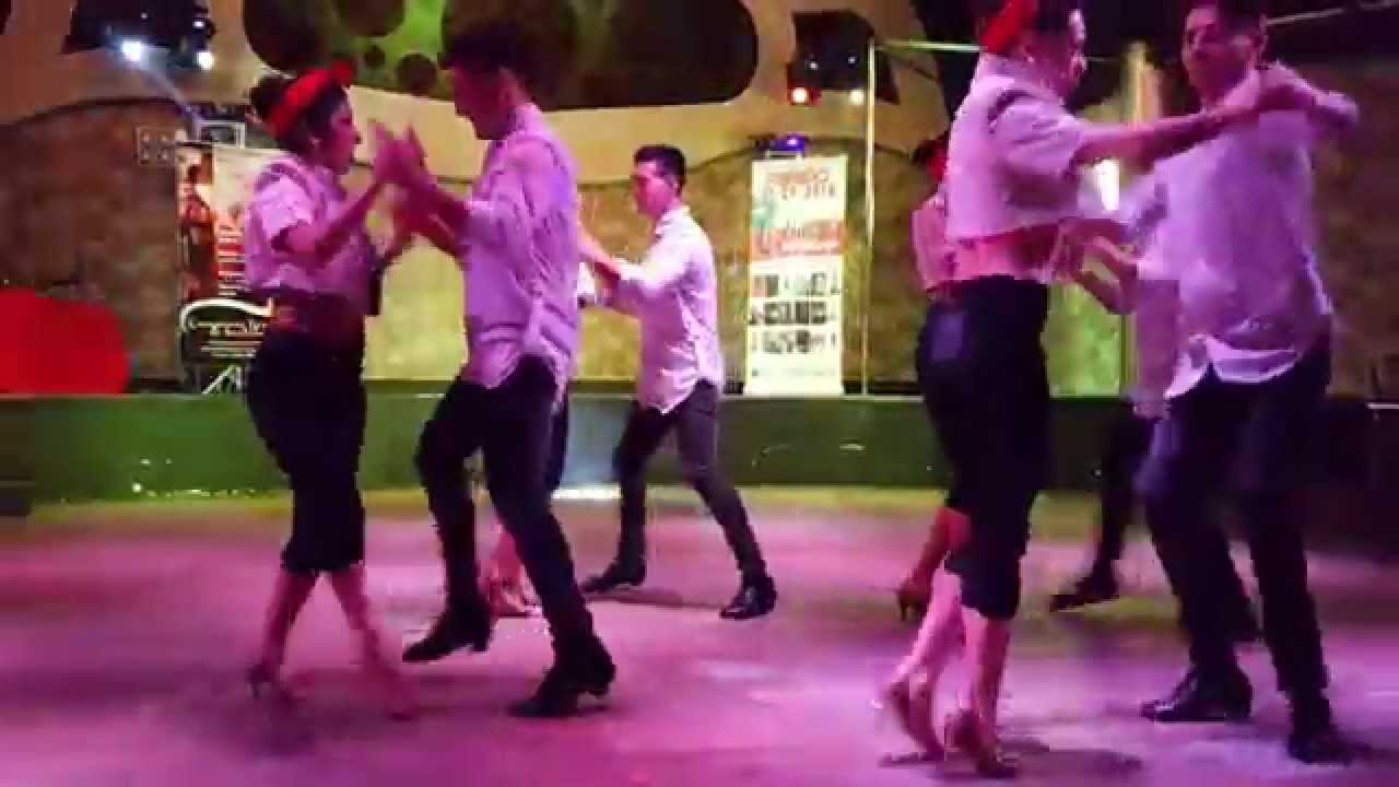 Rincón Latino - Bachata Tus Besos