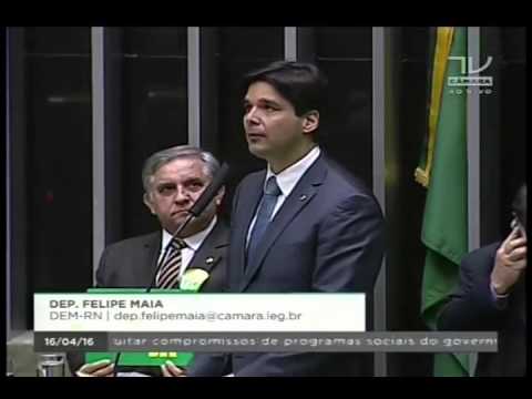 Felipe Maia cita crimes fiscais cometidos por Dilma