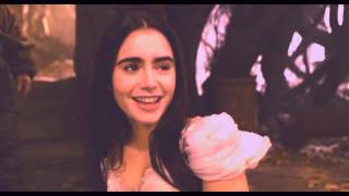 Snow White / Red Riding Hood - Black moon Snow White / Red Riding Hood - Black moon