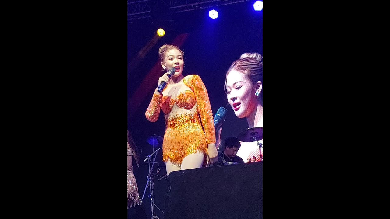 คอนเสิร์ตรวมพลคนลูกทุ่ง(ช่วงแรก) ยูิ ไหทองคำ+ฟอส สิทธิชัย ไหทองคำ ลานพระประแดงอาเขต พระประแดง