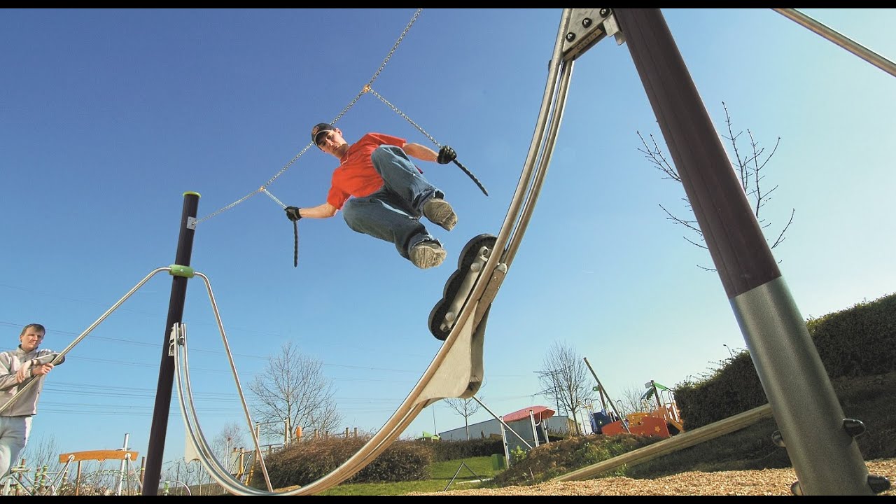 J2581 M - Jeux dynamiques - Tyroliennes / Jeux à translation - L'aéroskate - Proludic