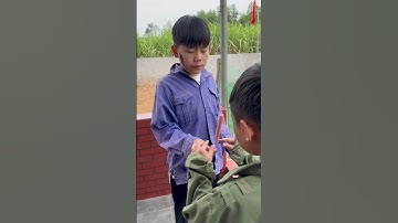 Người anh tốt bụng và cậu bé hiểu chuyện | Tippi vips #tippitv