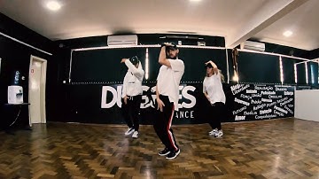 Tossie Slide - Video Dance Class - by Guto Pereira