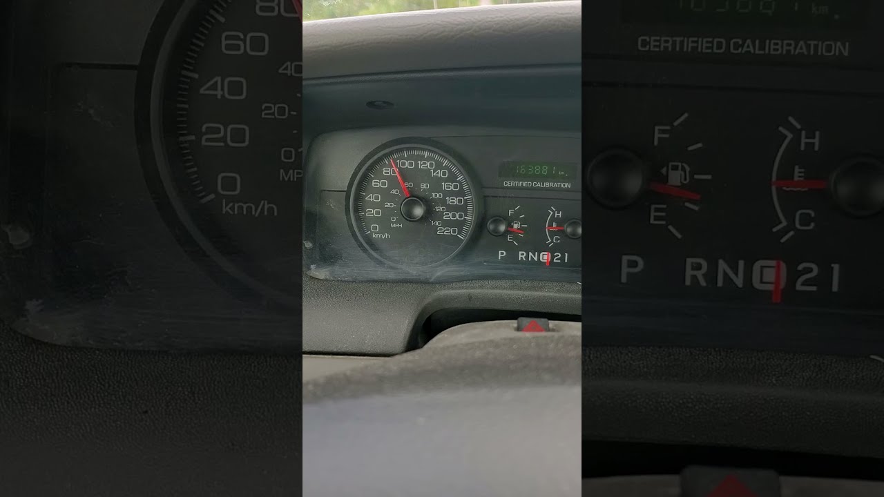 2008 P71 Crown Victoria Acceleration Ford V8 Canada