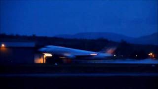 Spotting By Night E-Jet Embraer 170 Air France Regional Take Off Clermont Ferrand Auvergne Airport