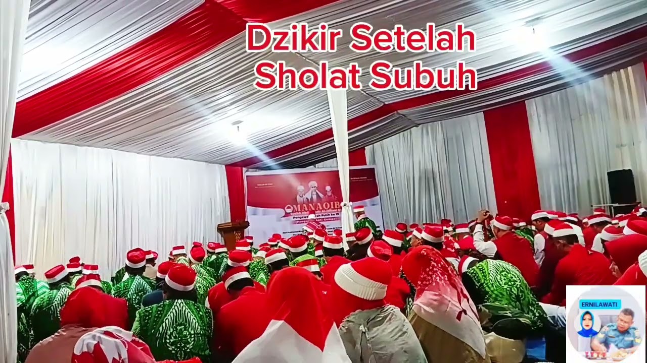 Dzikir setelah sholat Subuh berjamaah di halaman Tugu Proklamasi, Jum'at 27 Febuari 2026