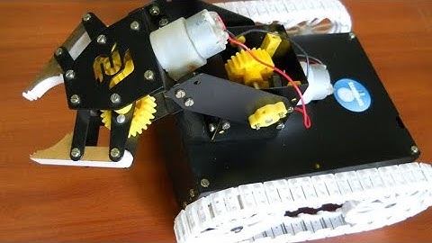 BLUETOOTH CONTROL PICK AND PLACE ROBOT 👍#trending #viralvideo #robotic #automatic #experiment#testin