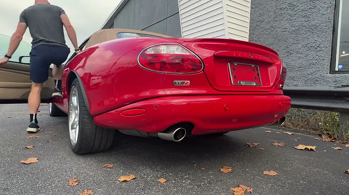 2003 Jaguar XKR Cold Start