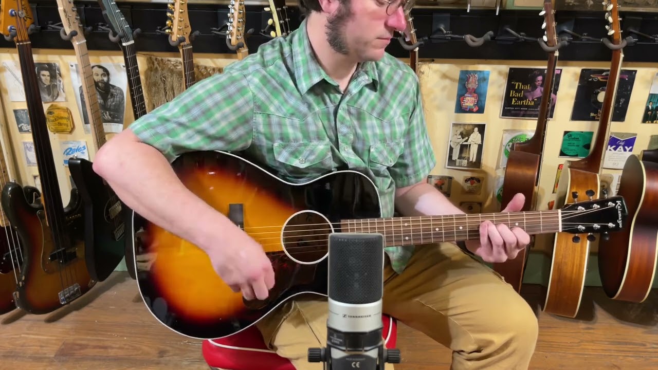 2020s Fox Guitars Kalamazoo KG-14-F “tribute” guitar - YouTube