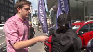 Guy Williams Hobbit Premiere Jono And Ben At Ten