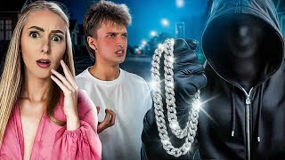 Stalker Stole Igors Chain