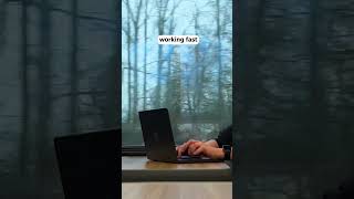 Shout out to the #commuters who are working fast wherever they are! 💻