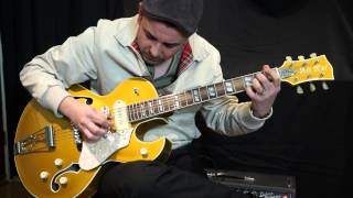 Demonstration of the Scotty Moore influenced Aluminium Rockabilly Guitar chords