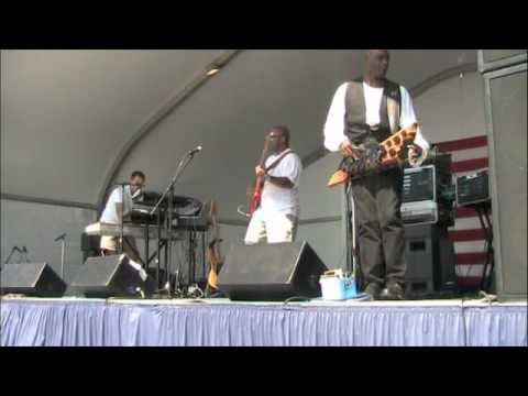 CARNiVALE ( RED LiVE at OC Maryland Sunfest 09/200...