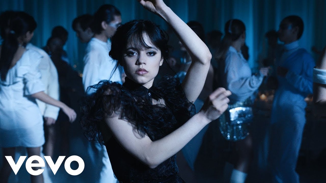 Bloody Mary DARK ピアス w/dia Lady Gaga - Bloody Mary (ERS Remix) | Wednesday Addams Dance
