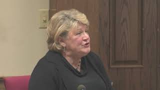 WATCH: Lorraine Lucas faces Kohlhepp, he tells her your information is incorrect.