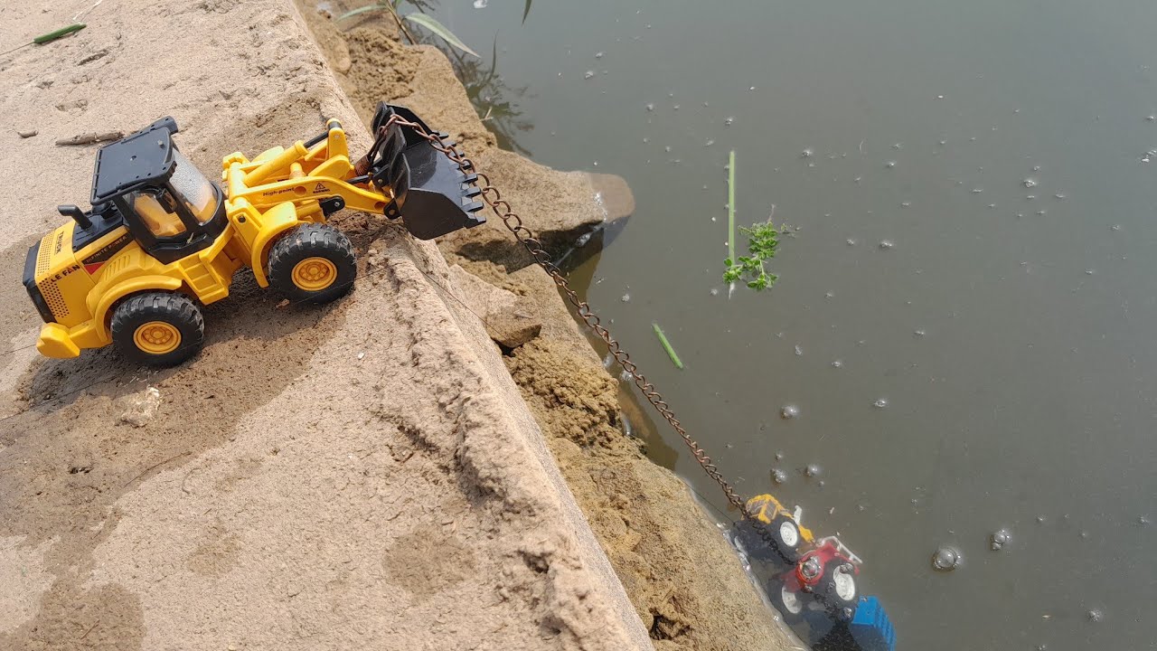 River Biggest Accident Hmt Tractor Break Faild JCB Machine Helping