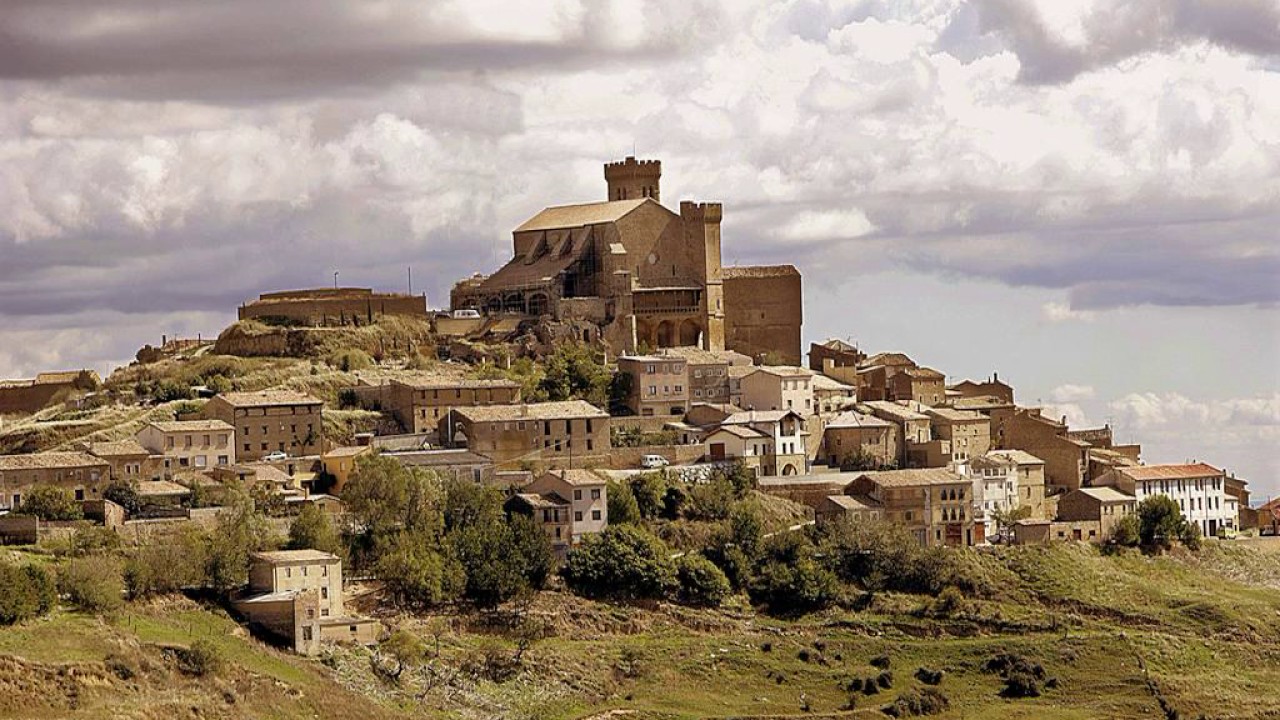 Apartamentos Bardenas - Castejon - Spain