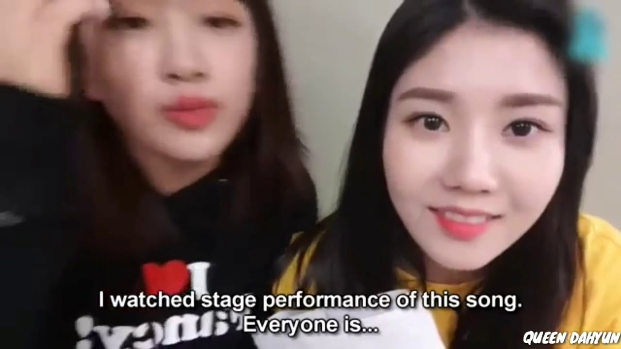 Iz*one Nako The Biggest Twice Fangirl + Iz*one x Twice moments