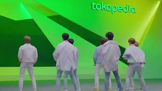 Bts - Boy With Luv Tokooedia Performance..