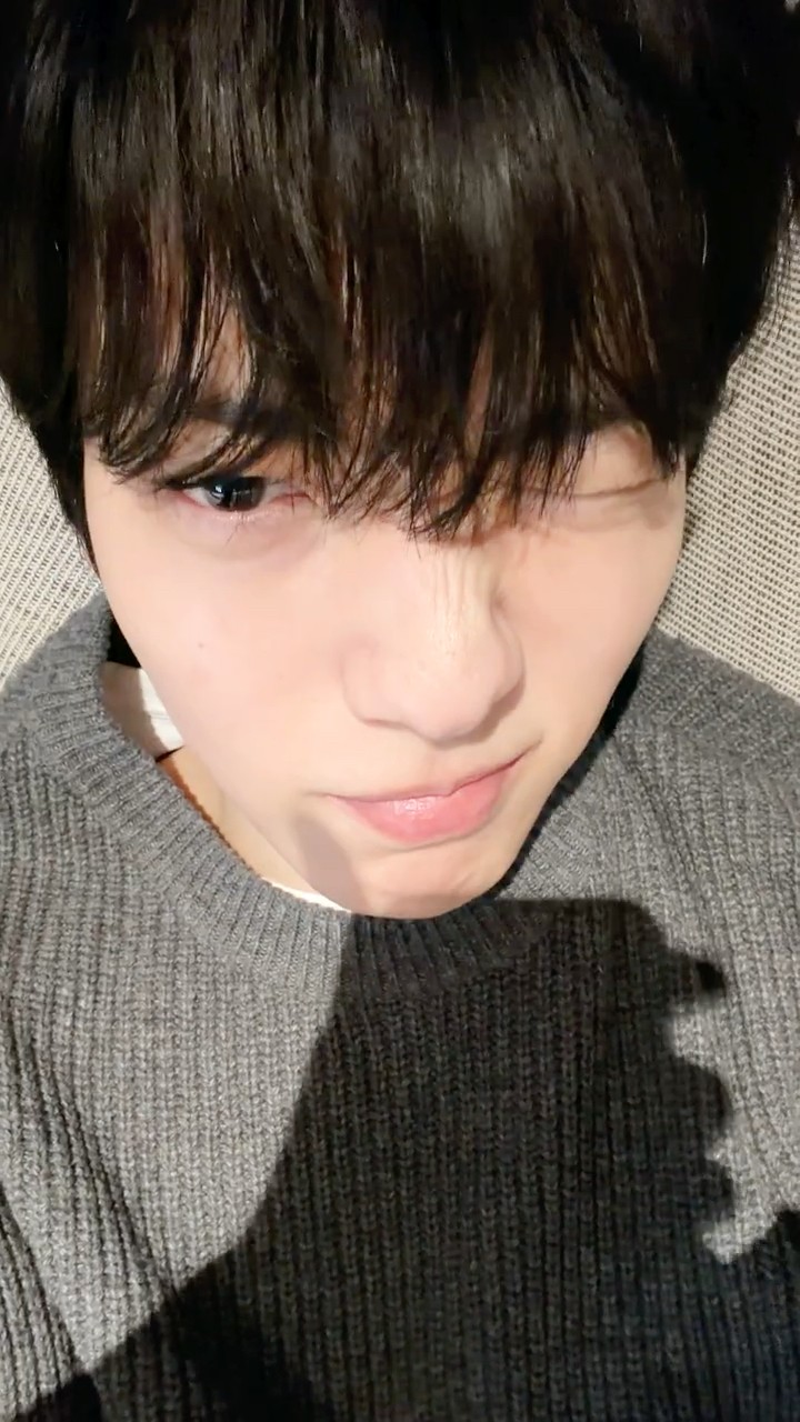 TOMORROW X TOGETHER OFFICIAL - YouTube