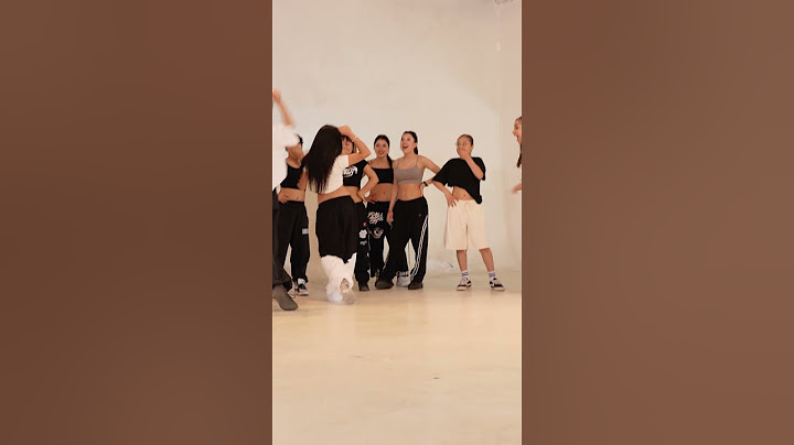 ASÍ REACCIONÓ SU MEJOR AMIGA AL TERMINAR SU BAILE 😱