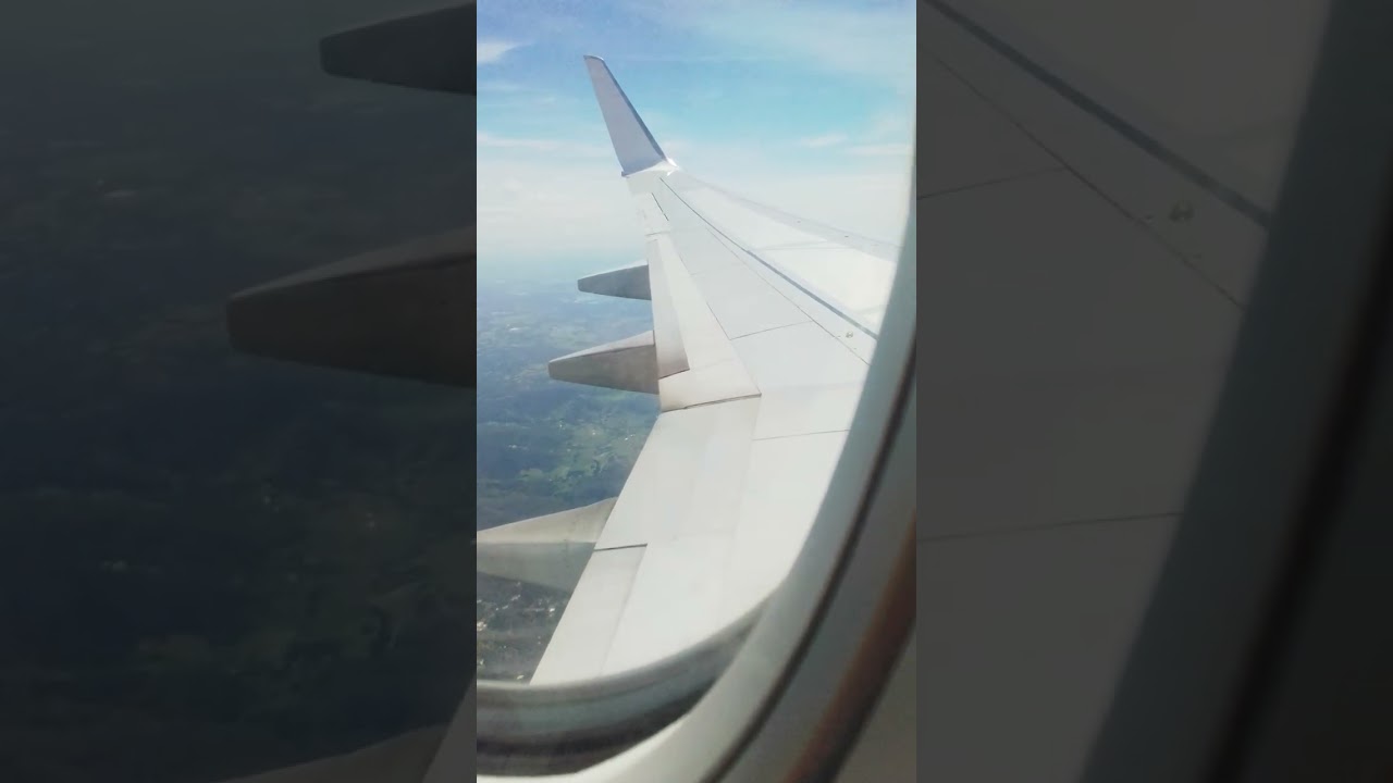 Mid flight from YBRK/ROK to YBBN/BNE 58 minute flight.