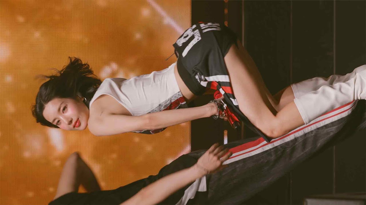 [8K] 250824 권은비 KWON EUNBI - Crazy In Love 직캠 Fancam @2025 KWON EUNBI CONCERT ‘THE RED’