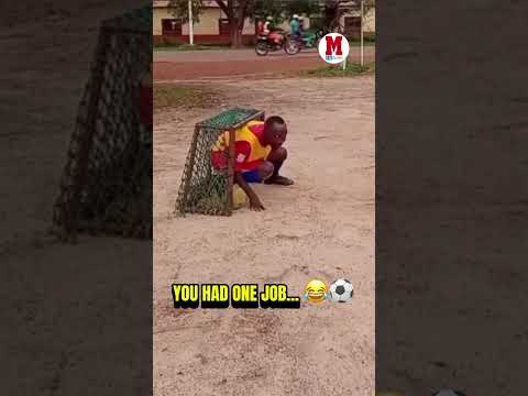 You had one job… 😂🧤#soccer #EpicFail #sports #humor