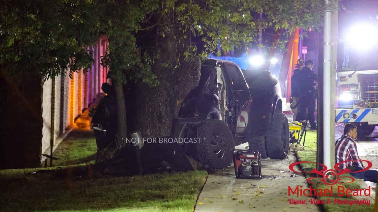 11-17-2024 Fort Worth, TX - Male arrested for DWI after crashing into ...