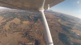 Devils Tower fly-by  Cessna 172M