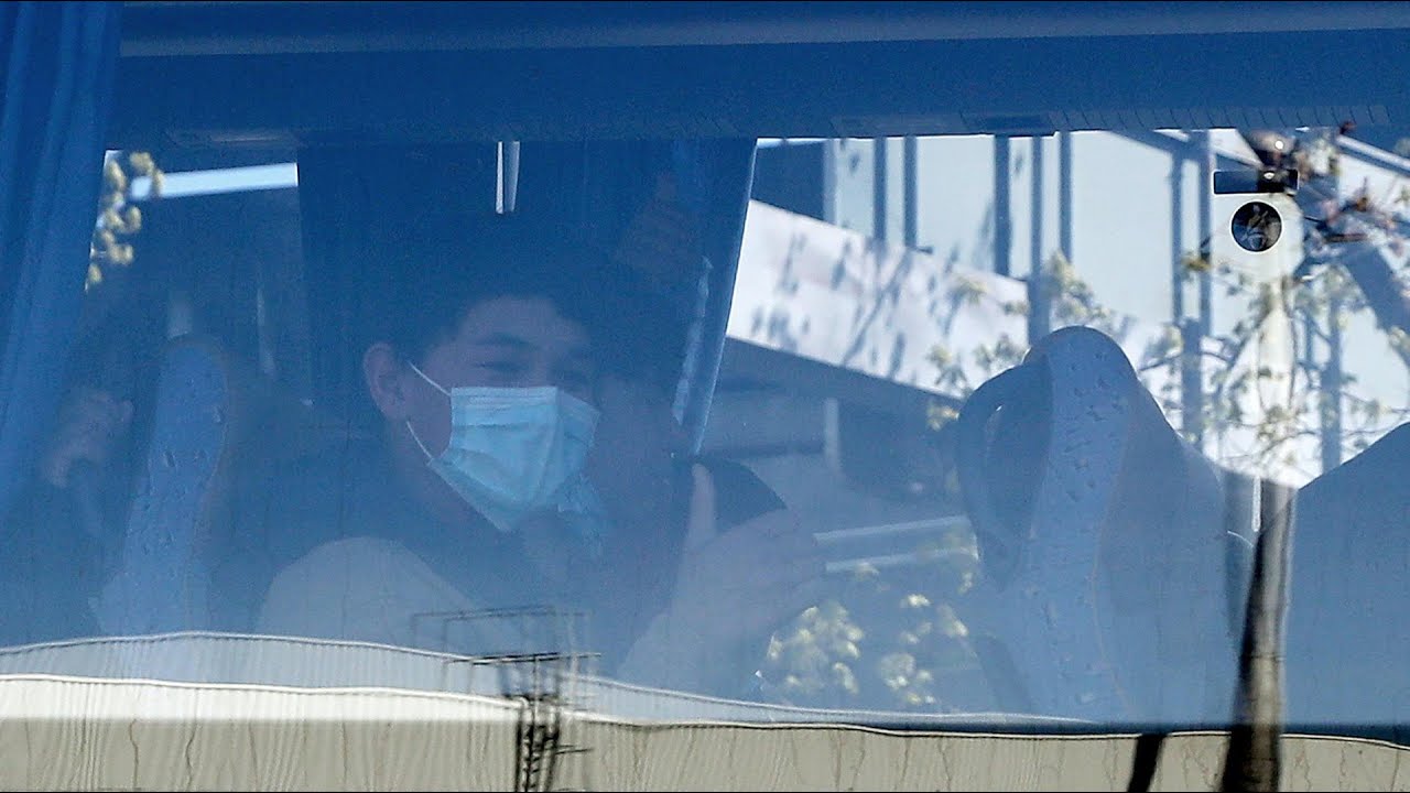 Erste Flüchtlingskinder aus griechischen Lagern in Deutschland | AFP