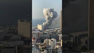 Explosão é registrada em área próxima ao porto de Beirute, Líbano
