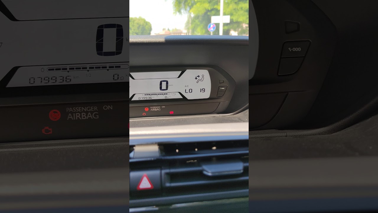 Надпись service citroen c4