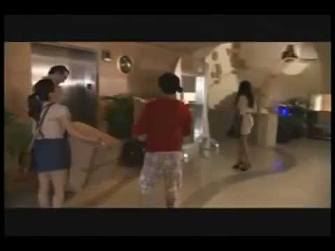 11-11: En mi cuadra nada cuadra — trailer